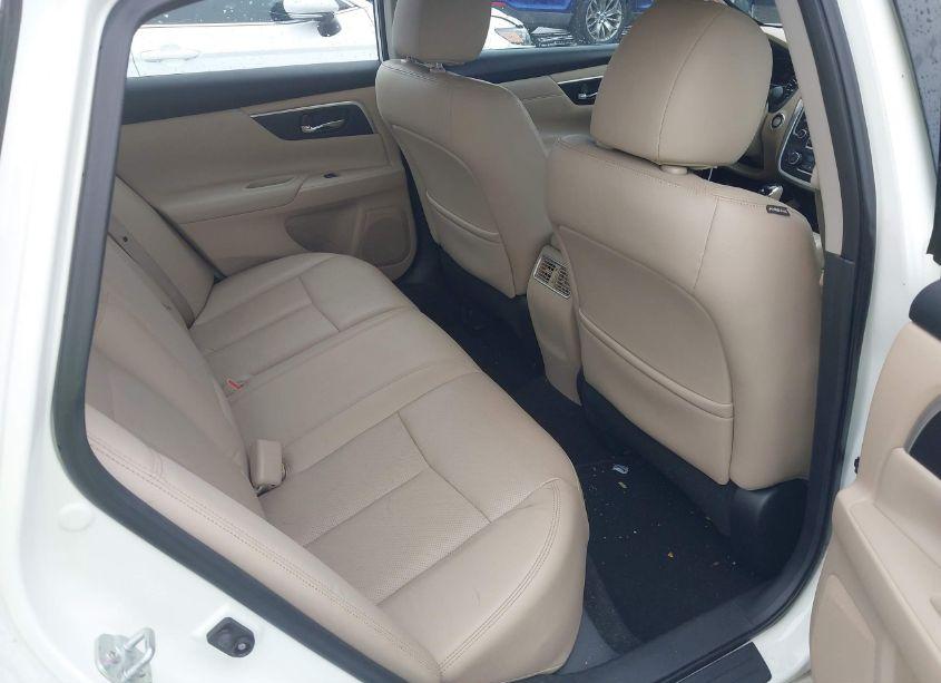 Photo 8 of 2016 Nissan Altima 2.5 SL (VIN 1N4AL3AP4GC250932)