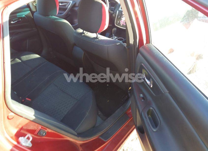 Photo 8 of 2016 Nissan Altima 2.5 (VIN 1N4AL3AP4GC264085)