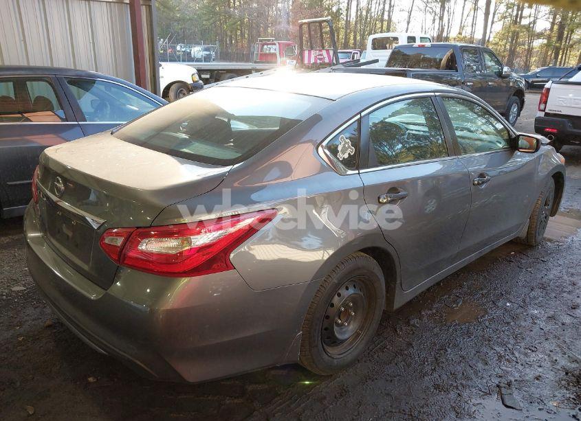 Photo 4 of 2016 Nissan Altima 2.5 S (VIN 1N4AL3AP4GC268511)