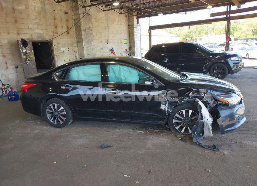 Photo 13 of 2016 Nissan Altima 2.5 SL (VIN 1N4AL3AP4GC285146)