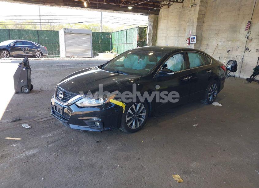 Photo 2 of 2016 Nissan Altima 2.5 SL (VIN 1N4AL3AP4GC285146)