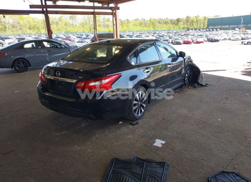Photo 4 of 2016 Nissan Altima 2.5 SL (VIN 1N4AL3AP4GC285146)