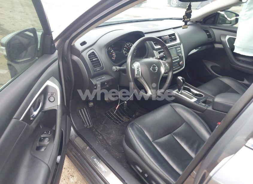 Photo 5 of 2016 Nissan Altima 2.5 SL (VIN 1N4AL3AP4GC286328)