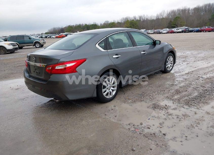 Photo 4 of 2016 Nissan Altima 2.5 S (VIN 1N4AL3AP4GC293120)