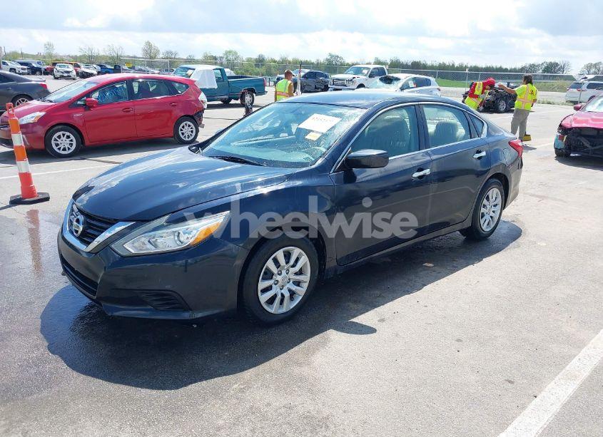 Photo 2 of 2016 Nissan Altima 2.5/2.5 S/2.5 SL/2.5 SR/2.5 SV (VIN 1N4AL3AP4GN306405)