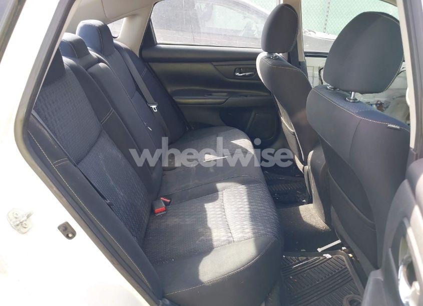Photo 8 of 2016 Nissan Altima 2.5/2.5 S/2.5 SL/2.5 SR/2.5 SV (VIN 1N4AL3AP4GN318456)