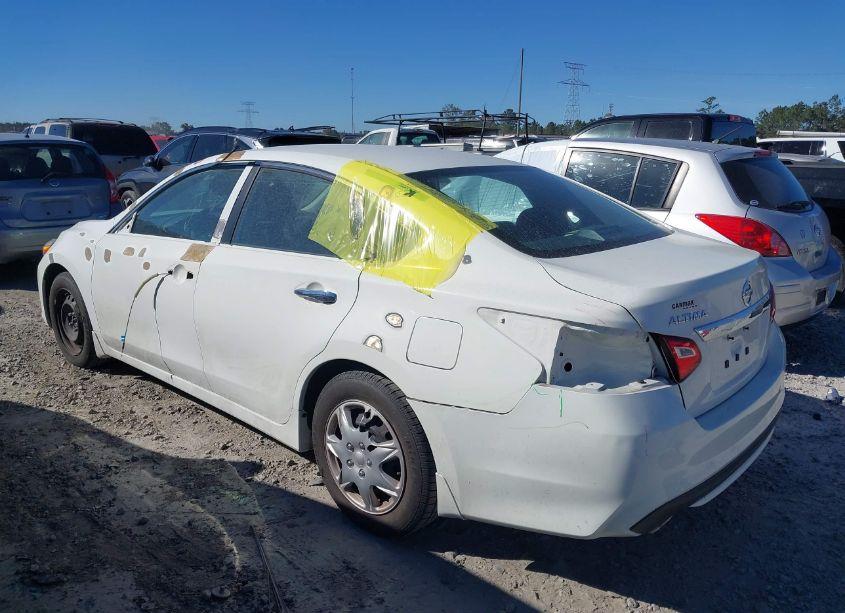 Photo 3 of 2016 Nissan Altima 2.5 S (VIN 1N4AL3AP4GN320000)