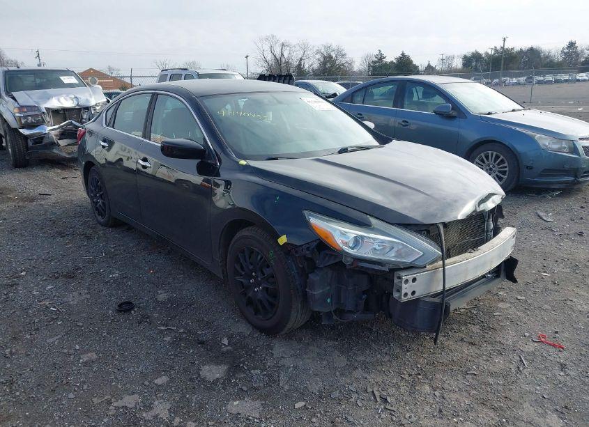2016 Nissan Altima 2.5/2.5 S/2.5 SL/2.5 SR/2.5 SV (VIN 1N4AL3AP4GN320546) main photo