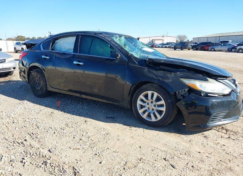 2016 Nissan Altima 2.5/2.5 S/2.5 SL/2.5 SR/2.5 SV (VIN 1N4AL3AP4GN348461) main photo