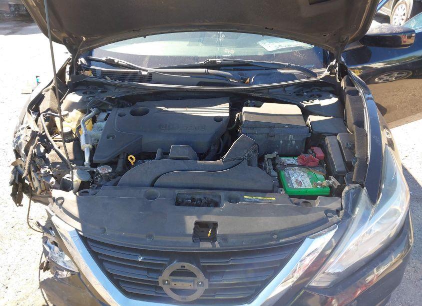 Photo 10 of 2016 Nissan Altima 2.5/2.5 S/2.5 SL/2.5 SR/2.5 SV (VIN 1N4AL3AP4GN352719)