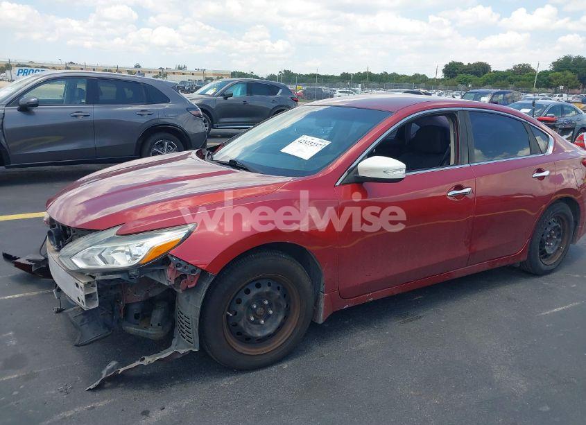 Photo 2 of 2016 Nissan Altima 2.5 S (VIN 1N4AL3AP4GN353532)