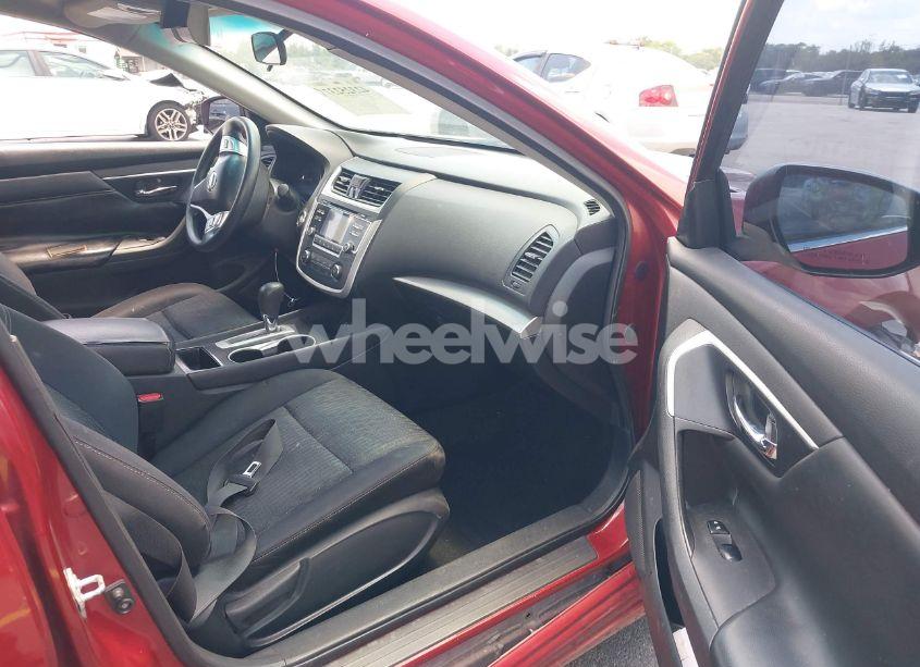 Photo 5 of 2016 Nissan Altima 2.5 S (VIN 1N4AL3AP4GN353532)