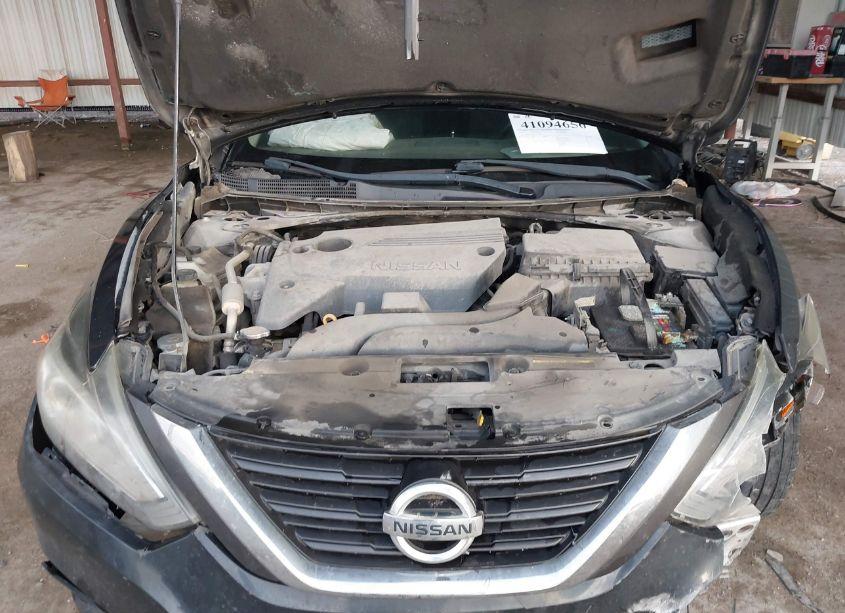Photo 10 of 2016 Nissan Altima 2.5/2.5 S/2.5 SL/2.5 SR/2.5 SV (VIN 1N4AL3AP4GN356043)