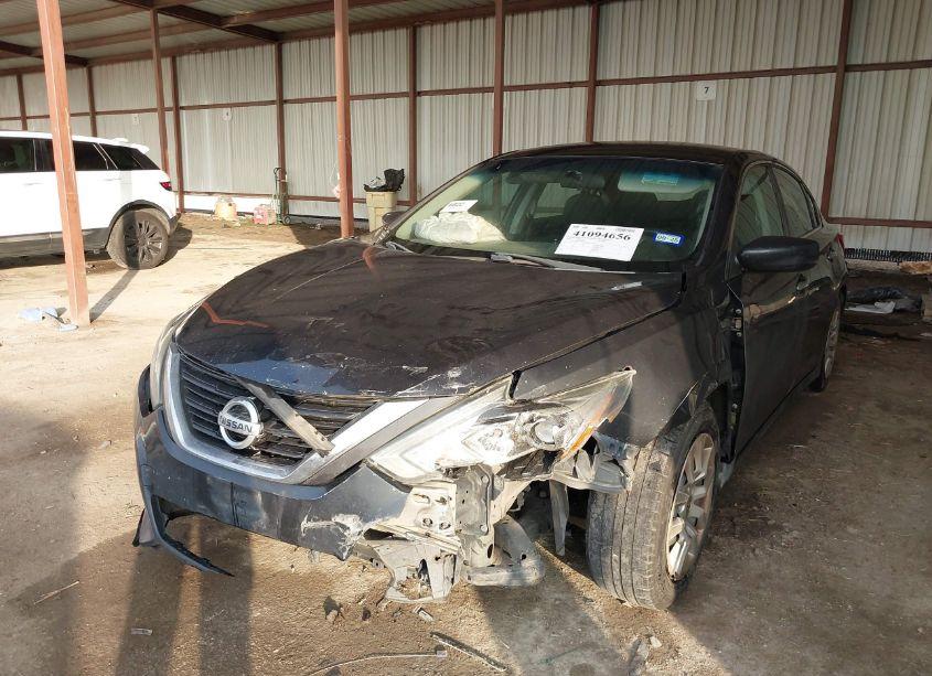 Photo 2 of 2016 Nissan Altima 2.5/2.5 S/2.5 SL/2.5 SR/2.5 SV (VIN 1N4AL3AP4GN356043)