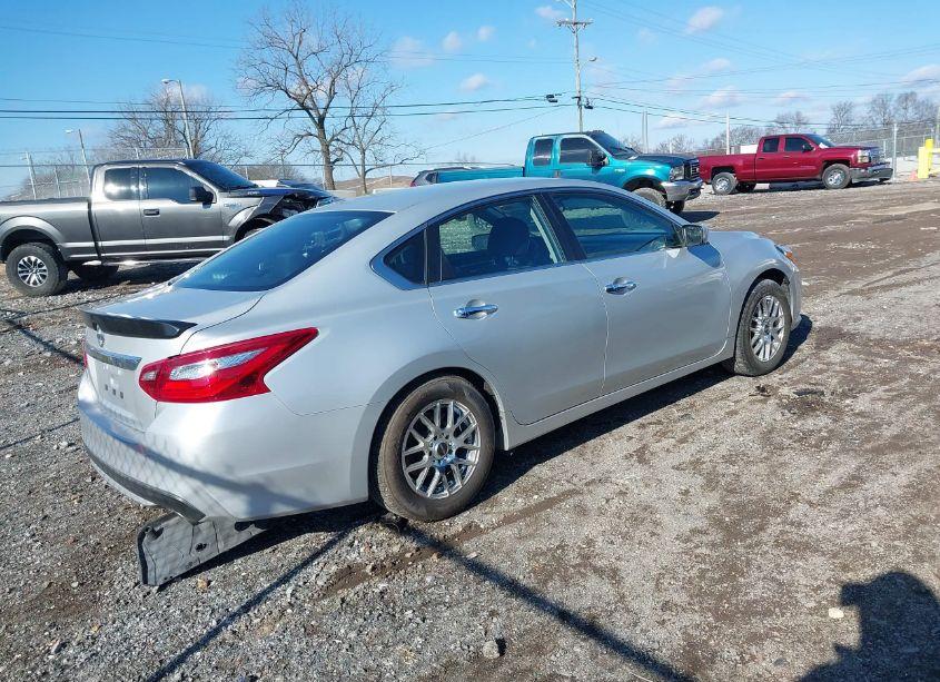 Photo 4 of 2016 Nissan Altima 2.5 S (VIN 1N4AL3AP4GN356916)