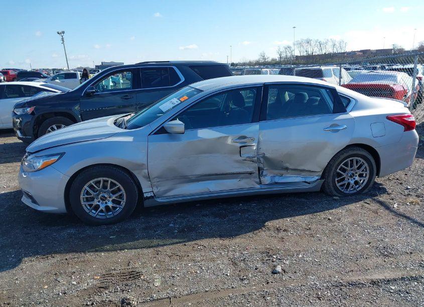 Photo 6 of 2016 Nissan Altima 2.5 S (VIN 1N4AL3AP4GN356916)