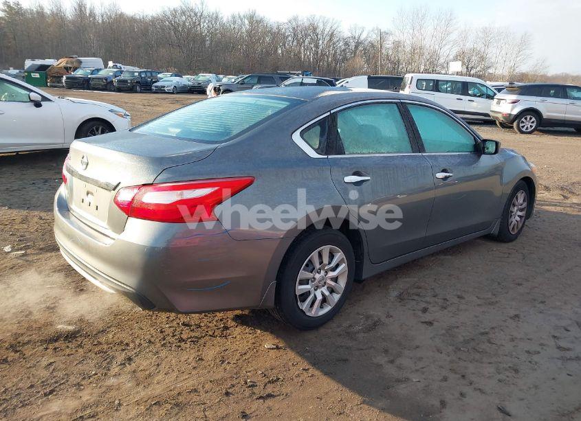 Photo 4 of 2016 Nissan Altima 2.5 S (VIN 1N4AL3AP4GN358732)