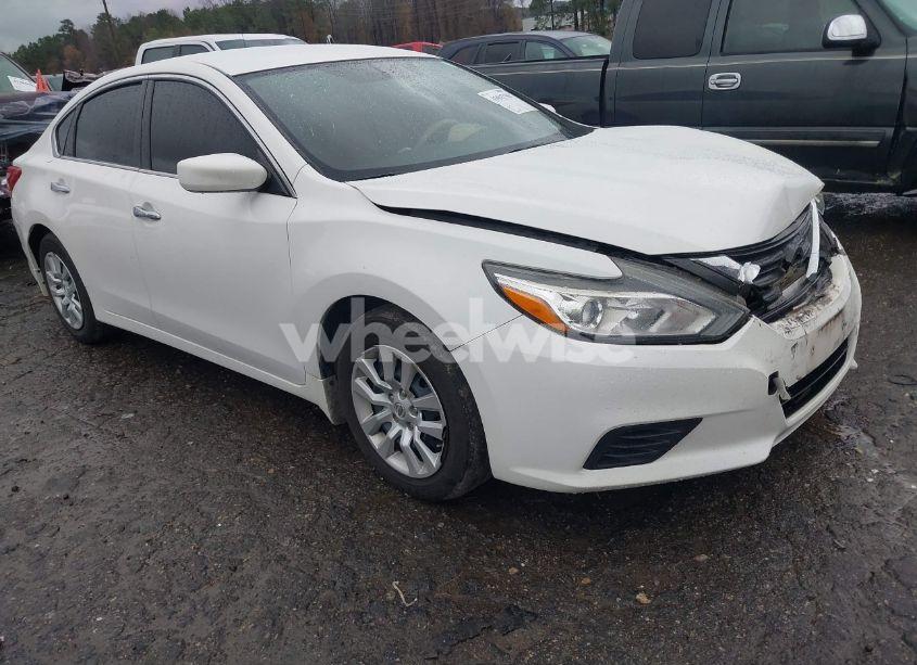 2016 Nissan Altima 2.5 S (VIN 1N4AL3AP4GN365096) main photo