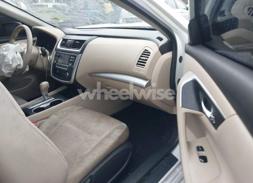 Photo 5 of 2016 Nissan Altima 2.5 S (VIN 1N4AL3AP4GN365096)