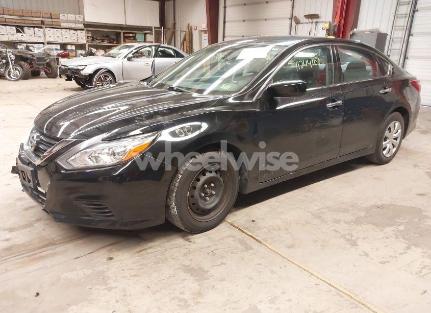 Photo 2 of 2016 Nissan Altima 2.5/2.5 S/2.5 SL/2.5 SR/2.5 SV (VIN 1N4AL3AP4GN375935)