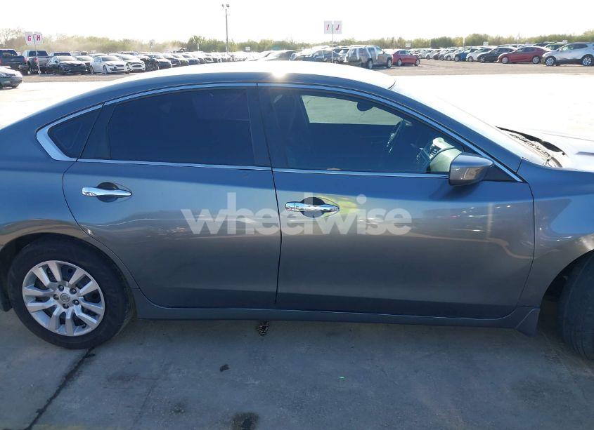 Photo 13 of 2016 Nissan Altima 2.5 S (VIN 1N4AL3AP4GN383257)
