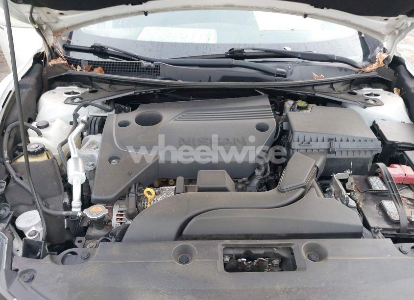 Photo 10 of 2016 Nissan Altima 2.5 S (VIN 1N4AL3AP4GN387874)