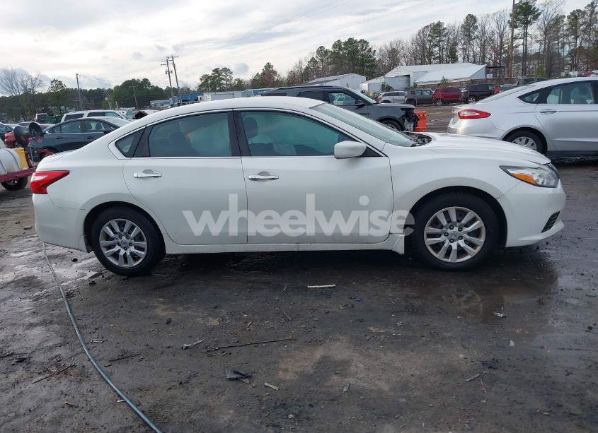 Photo 13 of 2016 Nissan Altima 2.5 S (VIN 1N4AL3AP4GN387874)