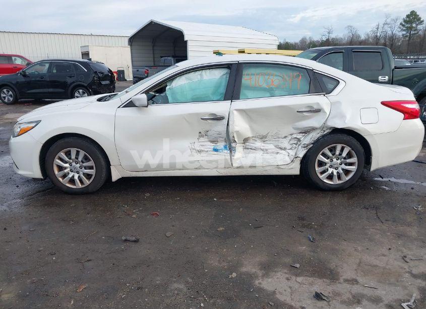 Photo 14 of 2016 Nissan Altima 2.5 S (VIN 1N4AL3AP4GN387874)