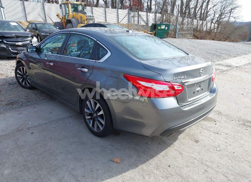 Photo 3 of 2017 Nissan Altima 2.5 SV (VIN 1N4AL3AP4HC109988)