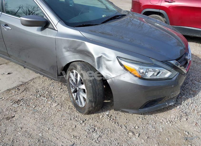 Photo 6 of 2017 Nissan Altima 2.5 SV (VIN 1N4AL3AP4HC109988)