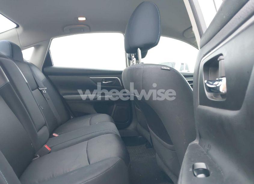 Photo 8 of 2017 Nissan Altima 2.5 SR (VIN 1N4AL3AP4HC110638)