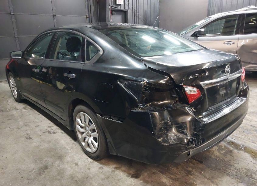 Photo 3 of 2017 Nissan Altima 2.5 S (VIN 1N4AL3AP4HC116715)