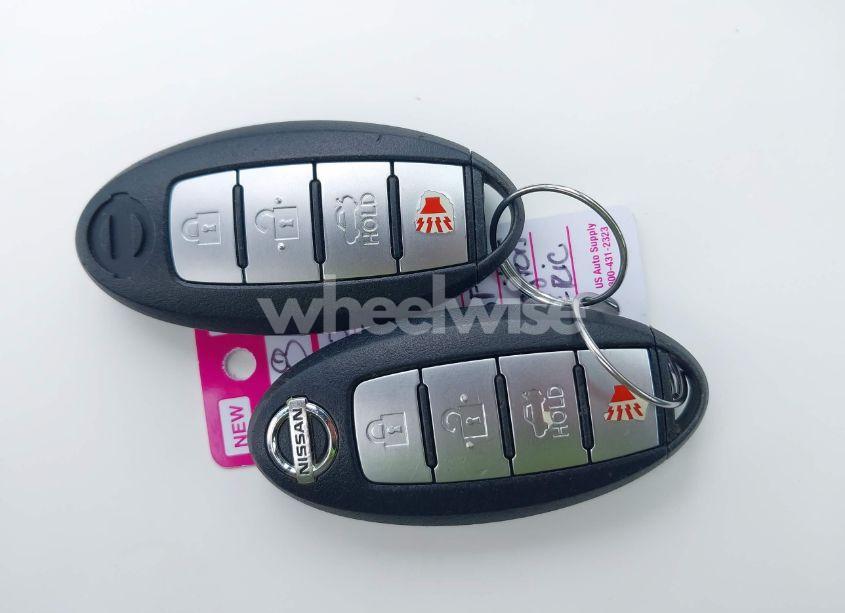 Photo 11 of 2017 Nissan Altima 2.5 SR (VIN 1N4AL3AP4HC117394)