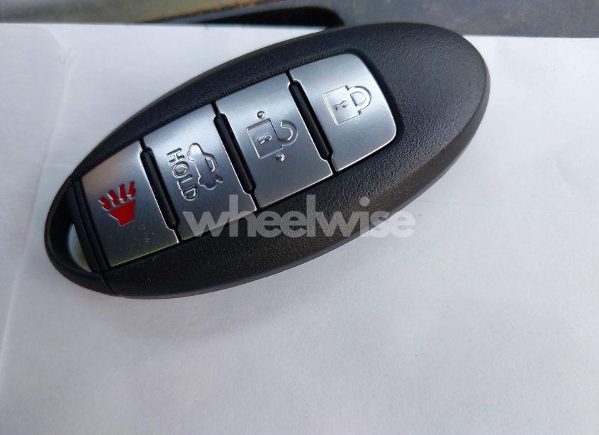 Photo 11 of 2017 Nissan Altima 2.5 SR (VIN 1N4AL3AP4HC122773)