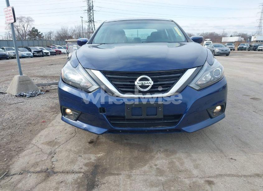 Photo 12 of 2017 Nissan Altima 2.5 SR (VIN 1N4AL3AP4HC131957)