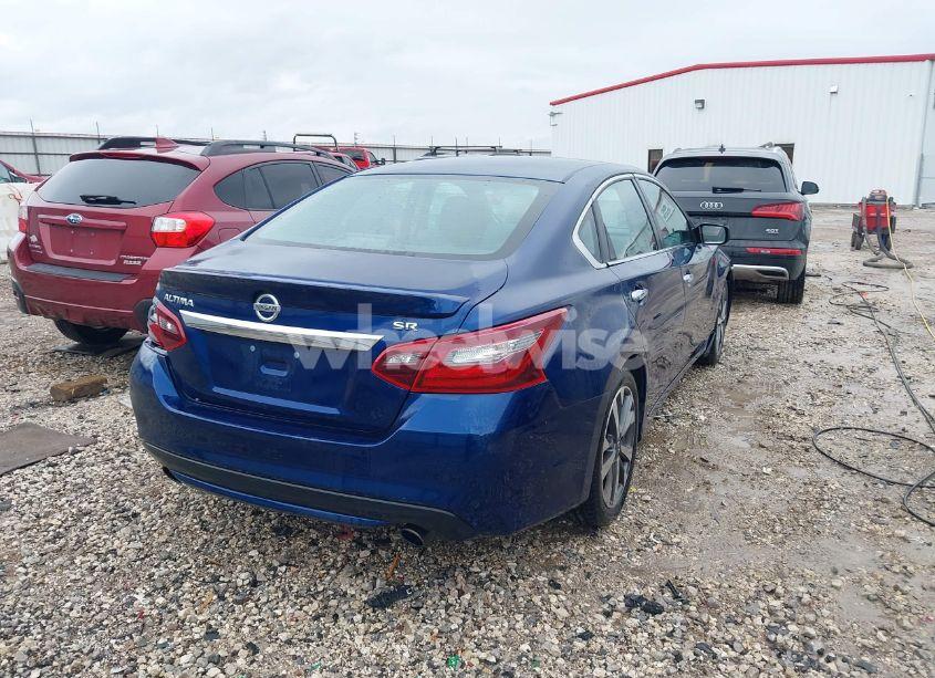 Photo 4 of 2017 Nissan Altima 2.5 SR (VIN 1N4AL3AP4HC132784)