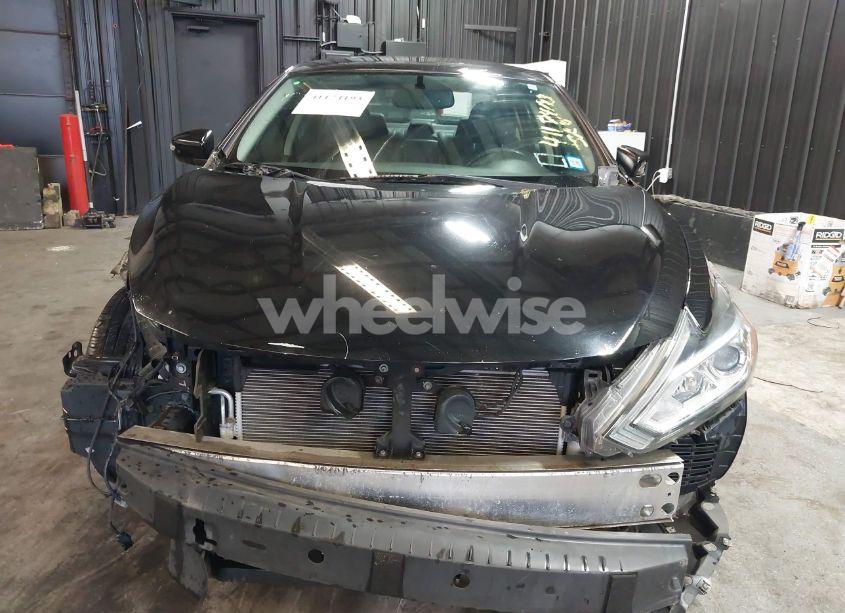 Photo 13 of 2017 Nissan Altima 2.5 SL (VIN 1N4AL3AP4HC145762)