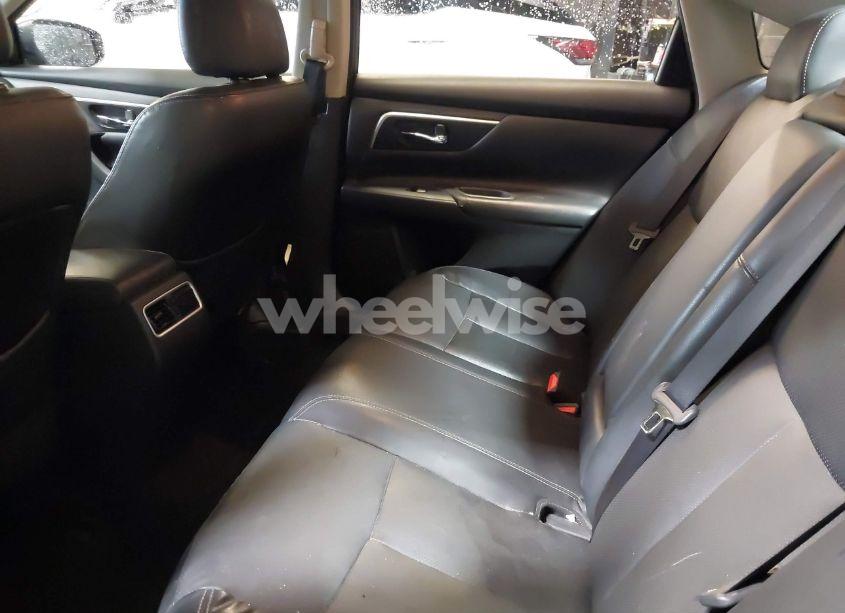 Photo 8 of 2017 Nissan Altima 2.5 SL (VIN 1N4AL3AP4HC145762)