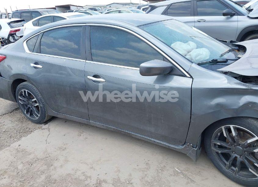 Photo 14 of 2017 Nissan Altima 2.5 SV (VIN 1N4AL3AP4HC150332)