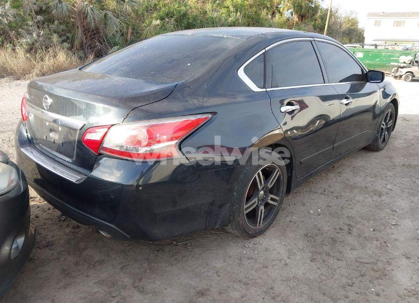 Photo 4 of 2017 Nissan Altima 2.5 S (VIN 1N4AL3AP4HC159628)