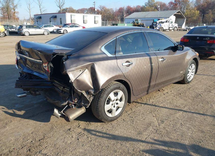 Photo 4 of 2017 Nissan Altima 2.5 S (VIN 1N4AL3AP4HC161685)