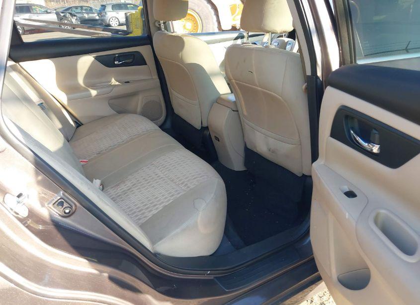 Photo 8 of 2017 Nissan Altima 2.5 S (VIN 1N4AL3AP4HC161685)