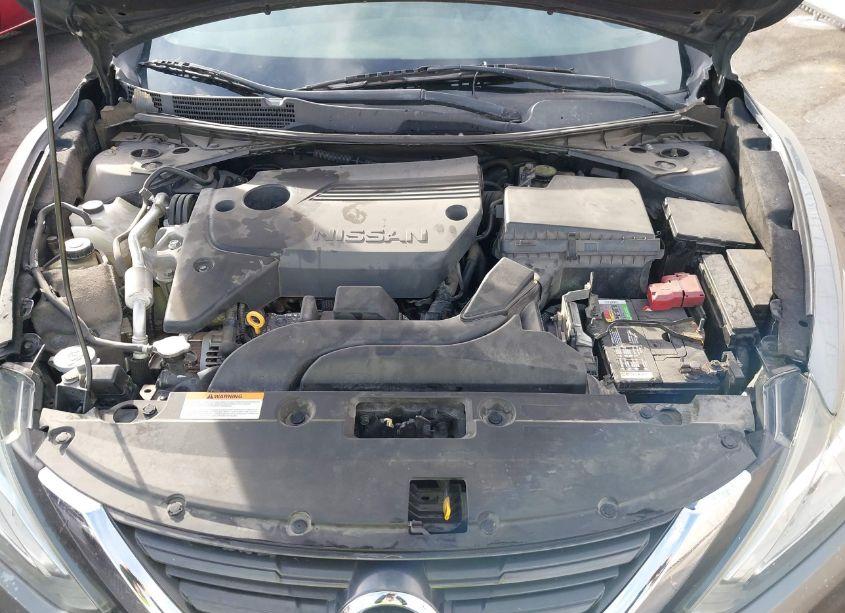 Photo 10 of 2017 Nissan Altima 2.5 SV (VIN 1N4AL3AP4HC170581)