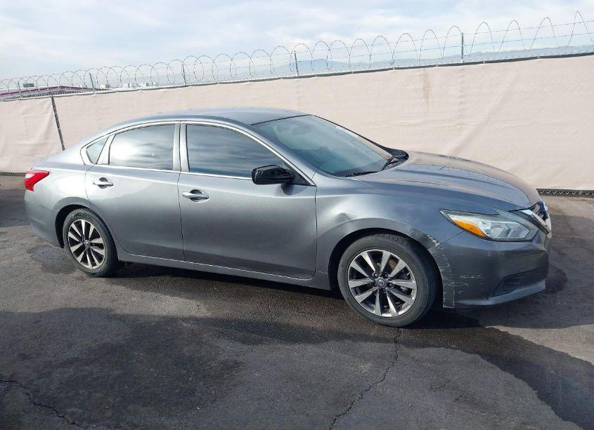 Photo 13 of 2017 Nissan Altima 2.5 SV (VIN 1N4AL3AP4HC170581)