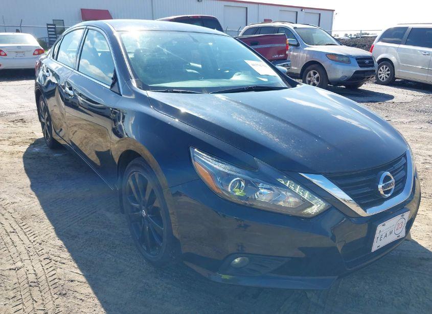 Photo 20 of 2017 Nissan Altima 2.5 SR (VIN 1N4AL3AP4HC193245)