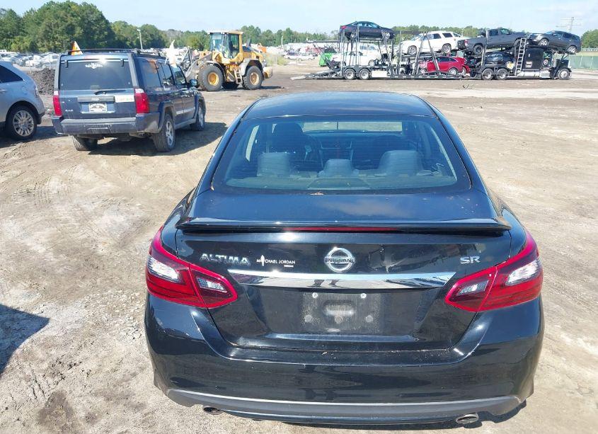 Photo 21 of 2017 Nissan Altima 2.5 SR (VIN 1N4AL3AP4HC193245)