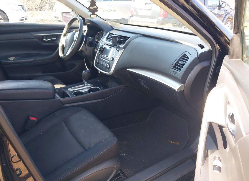 Photo 5 of 2017 Nissan Altima 2.5 SR (VIN 1N4AL3AP4HC193245)