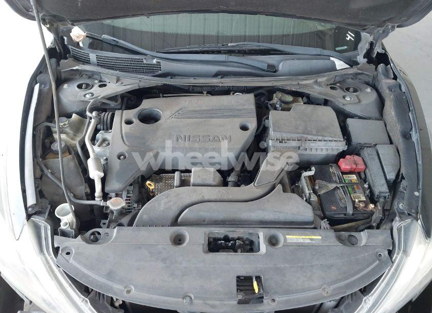 Photo 10 of 2017 Nissan Altima 2.5 SV (VIN 1N4AL3AP4HC197439)