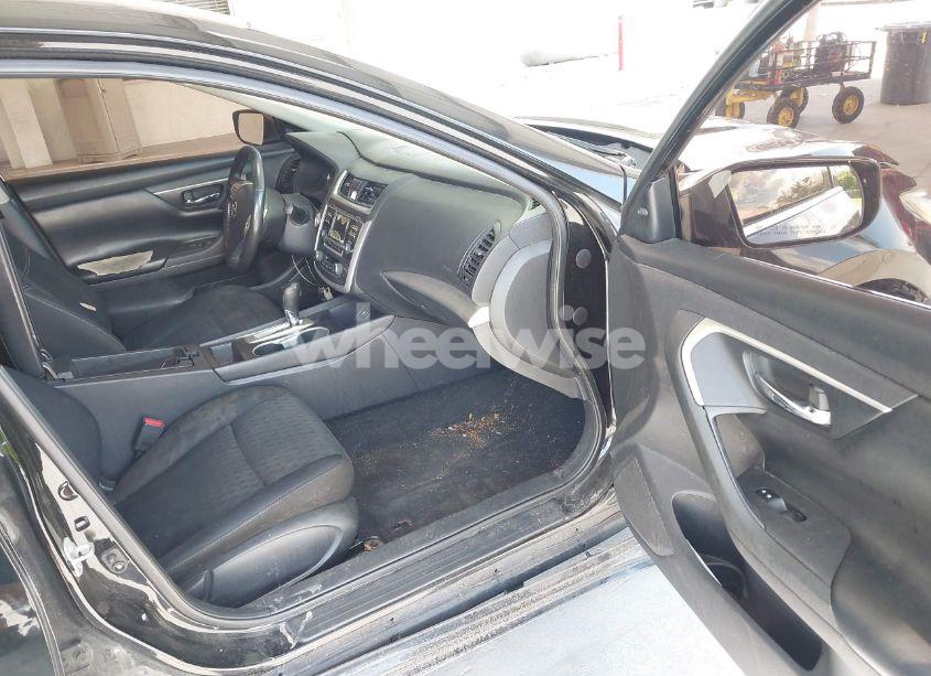 Photo 5 of 2017 Nissan Altima 2.5 SV (VIN 1N4AL3AP4HC197439)