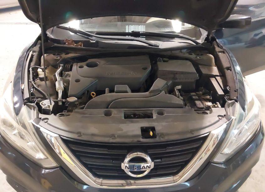 Photo 10 of 2017 Nissan Altima 2.5 S (VIN 1N4AL3AP4HC199420)